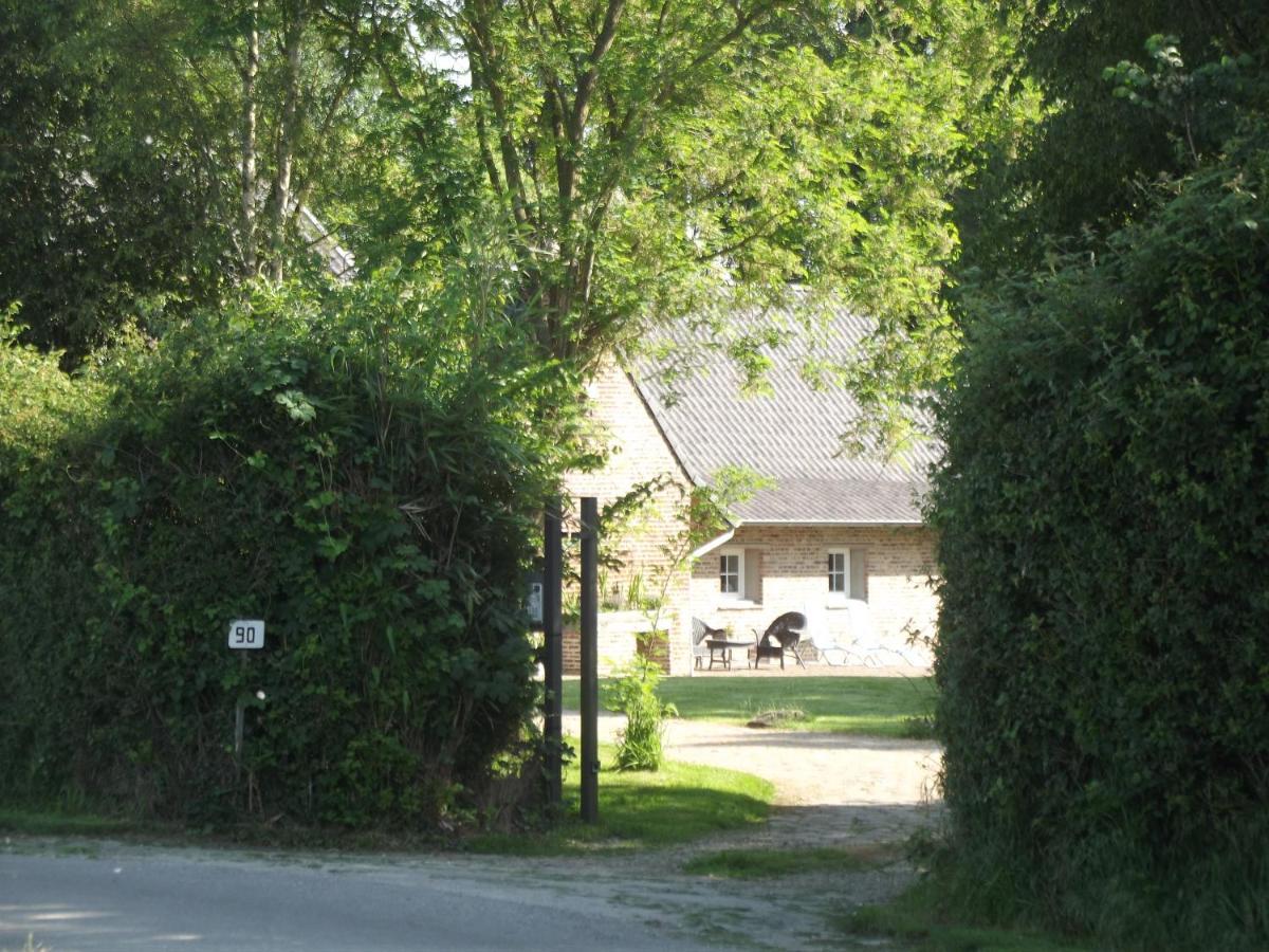 Steenvoorde Au Bonheur Frontalier Bed & Breakfast エクステリア 写真